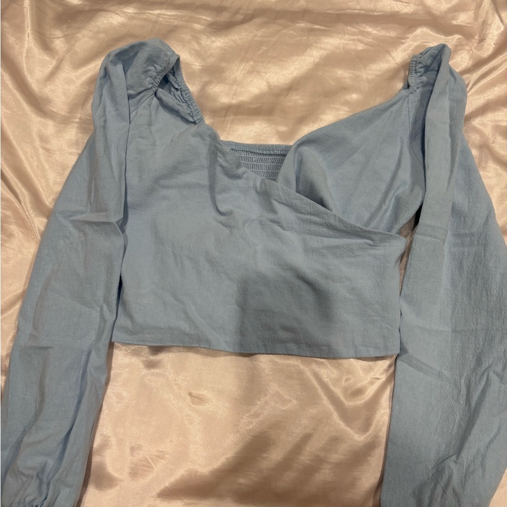Light Blue Long Sleeve Cropped Top - Women's